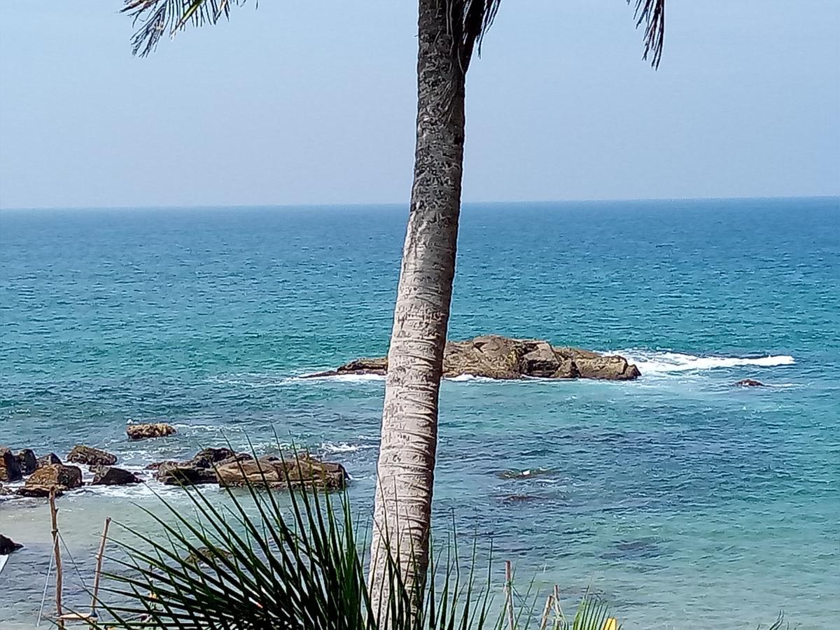 Githmini Beach House And Toures ฮิกคาดูวา ภายนอก รูปภาพ