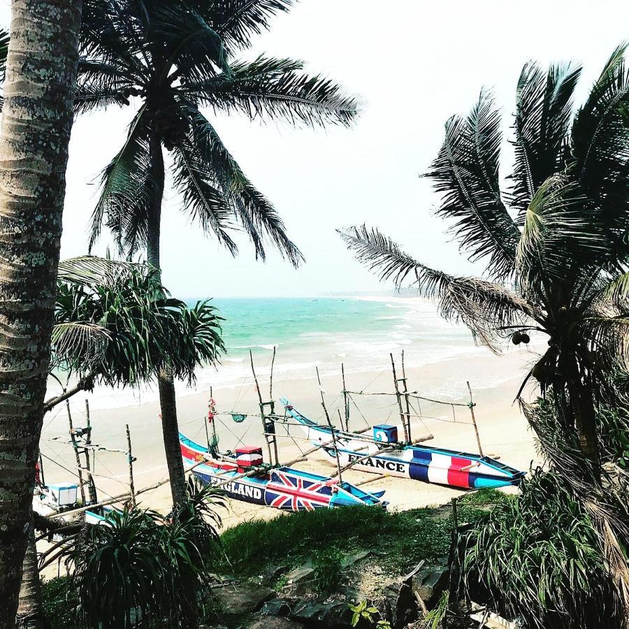 Githmini Beach House And Toures ฮิกคาดูวา ภายนอก รูปภาพ